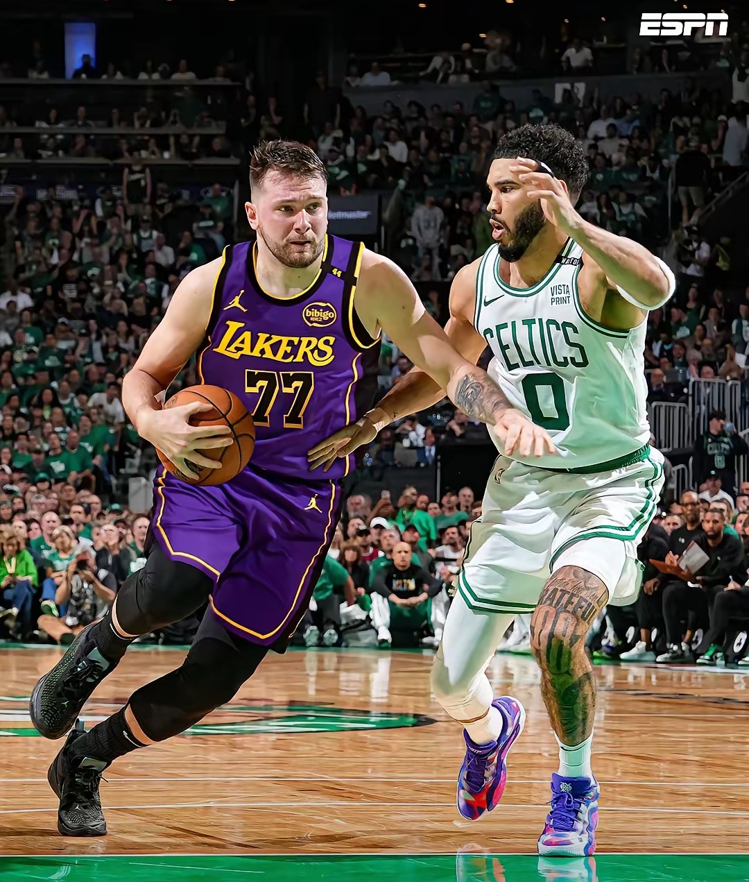 凯尔特人球员公开质疑裁判判罚尺度,引争议,行业资源以上. 凯尔特人球员公开质疑裁判判罚尺度,引争议,行业资源以上.