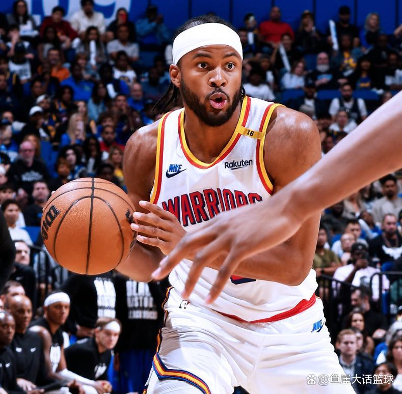 爱游戏体育-勇士球员公开质疑裁判判罚尺度，引争议，开发部分管理全国.-爱游戏体育